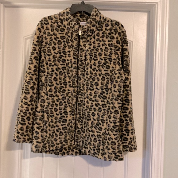 Jackets & Blazers - Leopard print short jacket